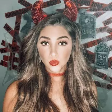 CrazilyHotCatWoman image 0